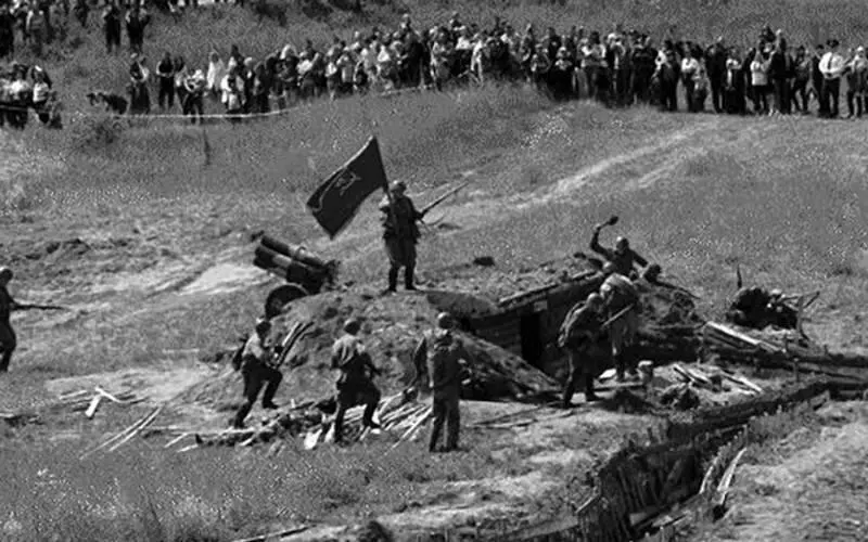 Фрагмент реконструкция 2014 г Район д Есемово Кокошкино Ржевского района - фото 101
