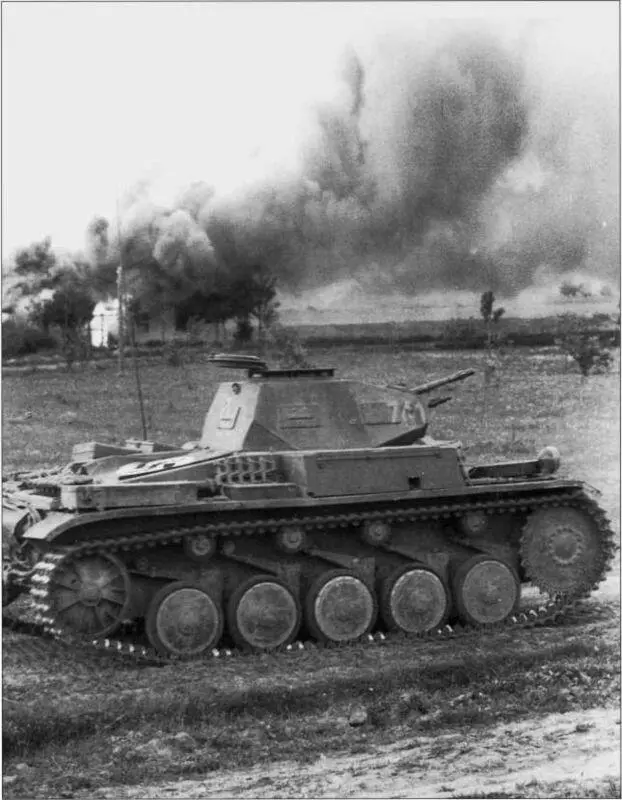 Panzer II представлял собой своего рода промежуточный танк пригодный как для - фото 79