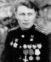 Алексеев Константин Степанович командир 25 иап ВВС ВМФ 19431945 КРАТКИЕ - фото 94