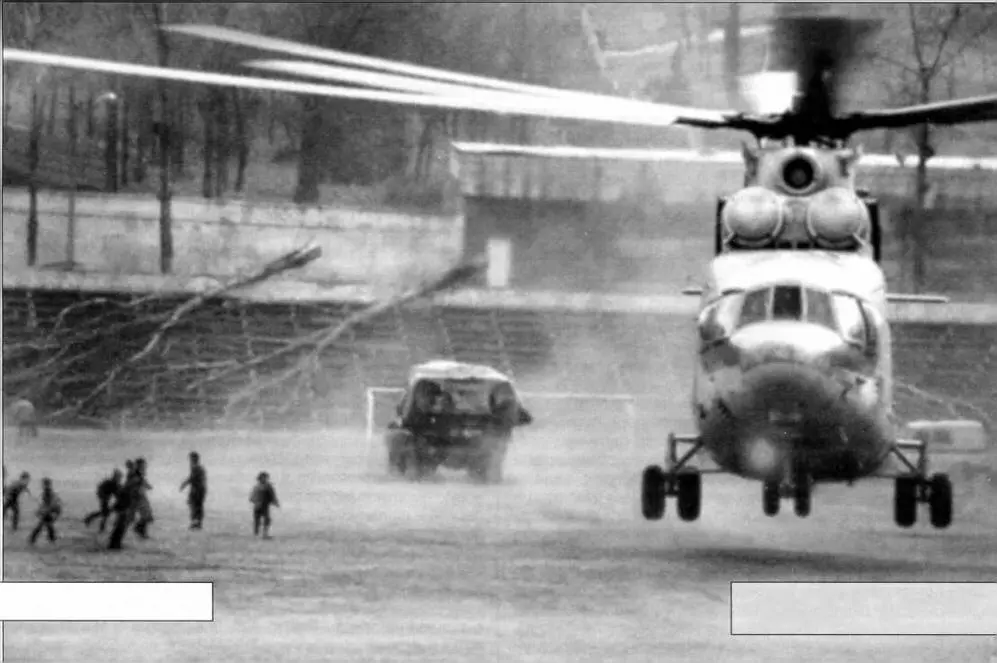 Посадка Ми26 на аэродром Степанакерта 1991 г Тема применения в войне за - фото 82