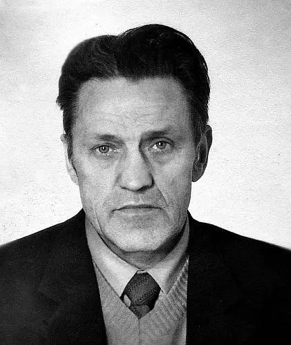 А Толкачев 1984 год Публикуется с разрешения друга семьи Толкачевых - фото 3