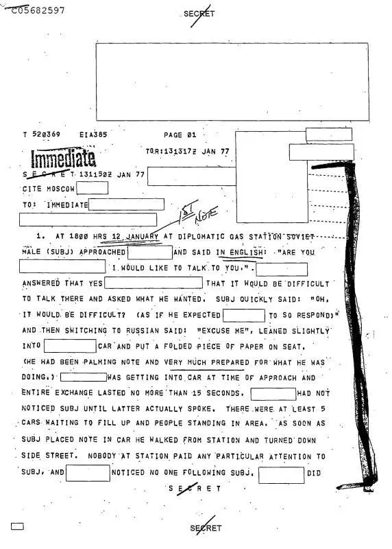 Телеграмма Фултона в штабквартиру ЦРУ о некоем русском обратившемся к нему на - фото 6