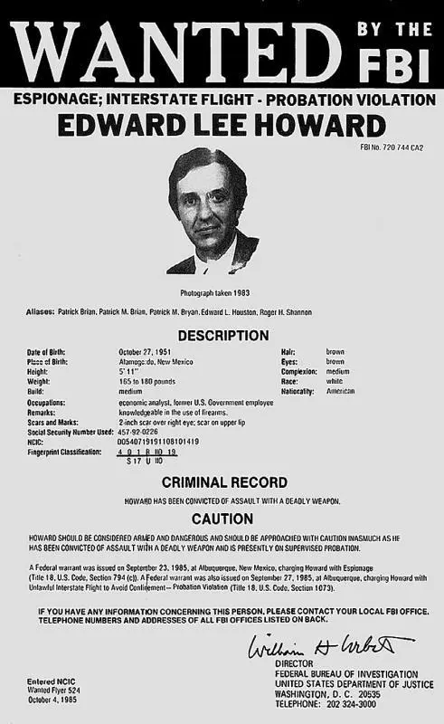Плакат ФБР с объявлением в розыск Эдварда Ли Ховарда 1985 год ФБР установило - фото 33
