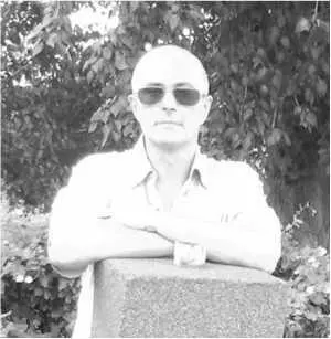 Поэт и композитор Родился 23 июня 1960 г в Твери Образование высшее - фото 14