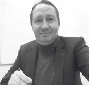 Сергей Александрович Русаков родился в 1962 году в маленьком селе Алтайского - фото 55