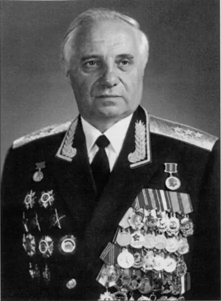 Григорий Федорович Григоренко В марте 1963 г был назначен начальником ГРУ - фото 21