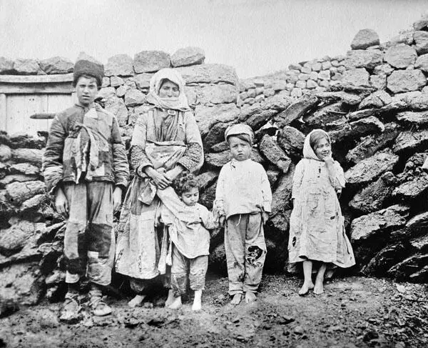 В апреле 2015 года исполнилось 100 лет со времени геноцида армян в Османской - фото 15