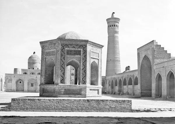 Бухара Узбекистан Я внимательно изучал материалы 19201930х годов - фото 26