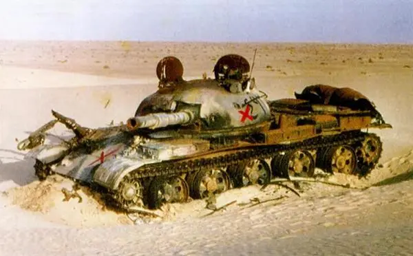 Сгоревший Т62 из состава 25й египетской бронетанковой бригады Синайский - фото 103