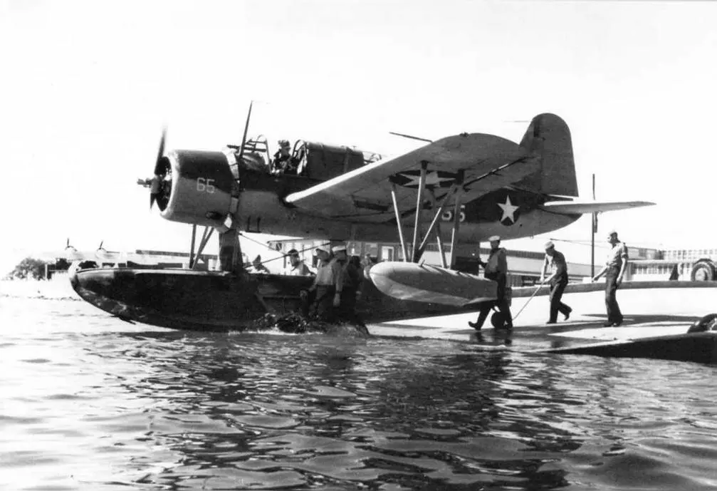 Спуск на воду Кингфишера на базе Джэксонвилл шт Флорида 1942 г - фото 60