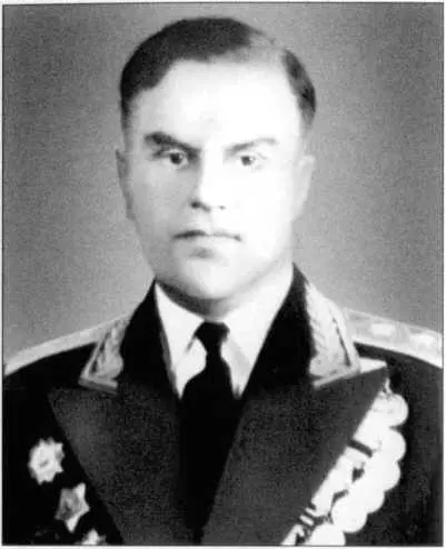 Полковник Ильницкий Яков Тимофеевич Начальник разведотдела штаба Западного - фото 8
