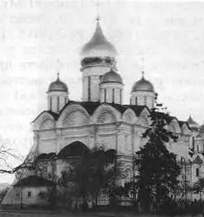 Рис 475 Архангельский Собор Московского Кремля Вид с северовостока со - фото 172
