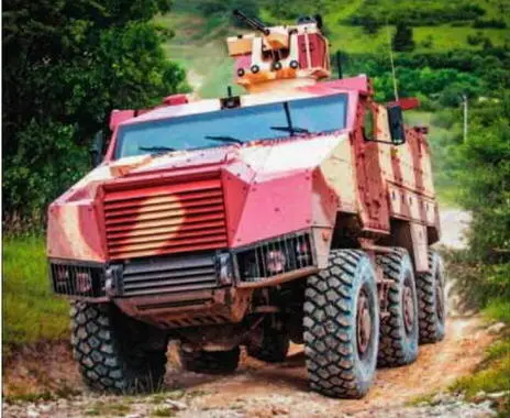 Бронированная колесная машина TITUS фирмы Nexter Systems Бронированная - фото 65