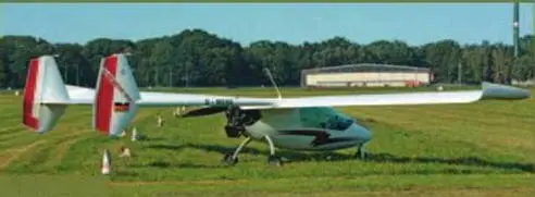HFL Stratos 300 Во Франции в 19971998 гг была создана еще одна двухвостая - фото 130