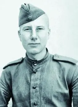 Рядовой Нетто незадолго до ареста Фото с доски отличников 1948 год - фото 83