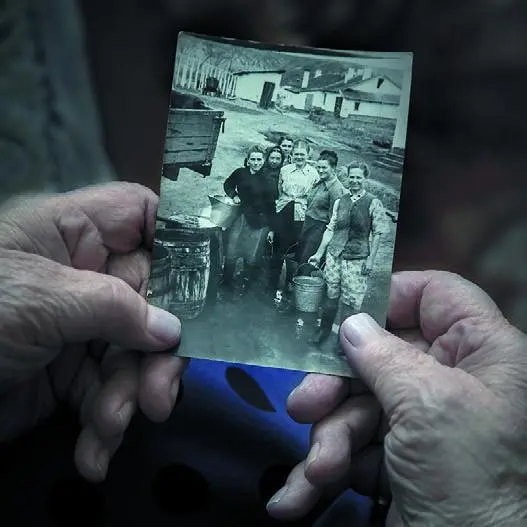 ФОТОГРАФИЯ БРИГАДЫ Лагерная бригада Стодух в Воркуте Мы всегда рядом были - фото 119