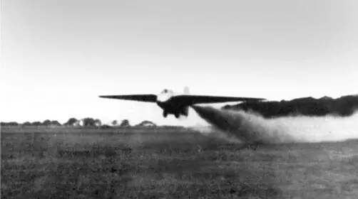 Взлетает DFS 194 Пенемюнде 16 октября 1939 г Хейни Диттмар успешно - фото 12