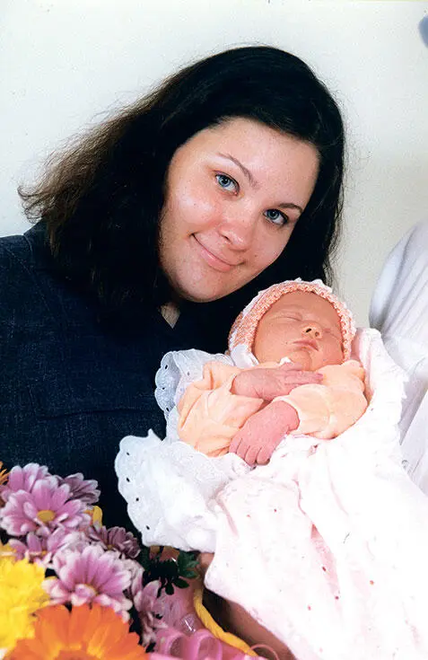 На руках с новорожденной дочкой мой вес 90 кг После родов до похудения В - фото 9
