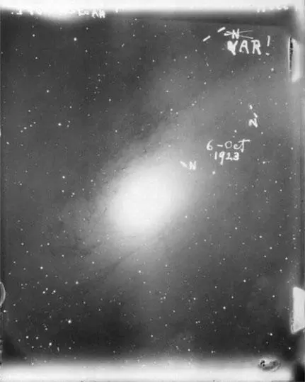 Рис 21 Фотография преобразившая вселенную Сделанный Эдвином Хабблом снимок - фото 27