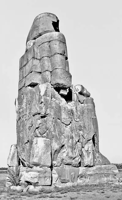 Рис 183 Северный колосс Мемнона Фотография 2000 года Рис 184 Северный - фото 184