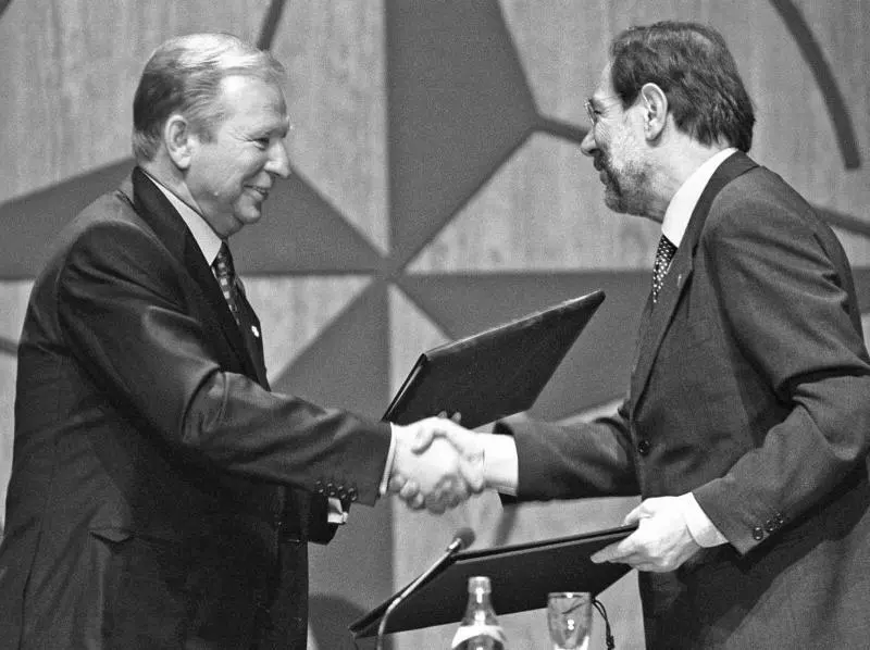Подписание Хартии о партнерстве Украина НАТО в 1997 году На основании этого - фото 34