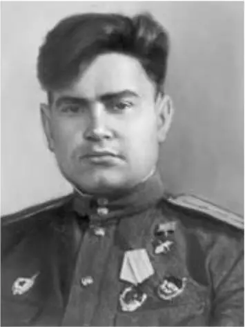 Маресьев Алексей Петрович 1916 2003 лётчикистребитель Одновременно со - фото 166