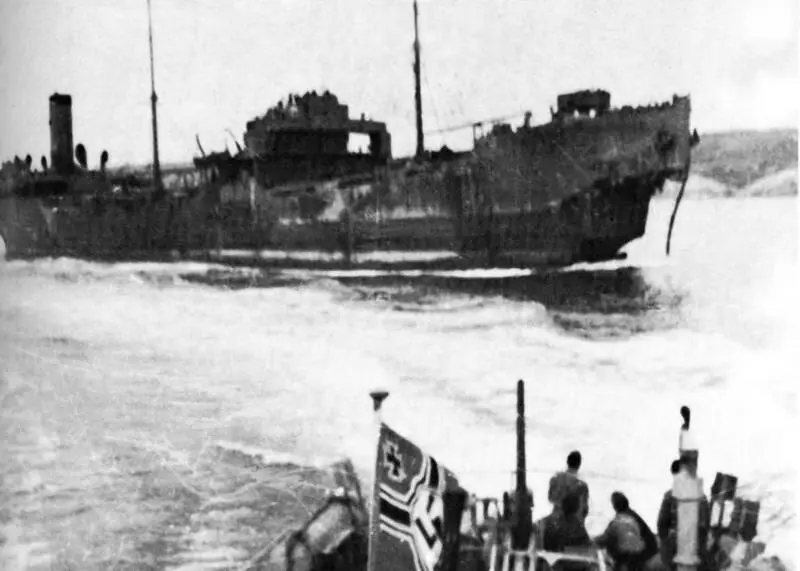 Еще одно фото Фируза с пробоиной Во втором квартале в связи с постановкой - фото 68