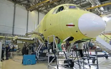 Очередной серийный самолет SSJ100 на сборке О мерах господдержки В целях - фото 19
