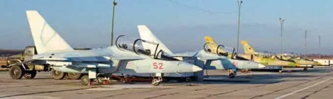 Перевооружение 1й эскадрильи полка новыми самолетами стартовало 6 февраля 2001 - фото 59
