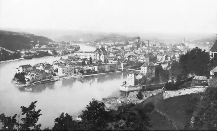 Пассау Открытка 1892 года Над слиянием Ильца и Дуная расположена старая - фото 19