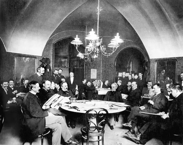 Венское кафе Griesteidl Фото 1897 года В любой стране мира кофе с шоколадом - фото 61