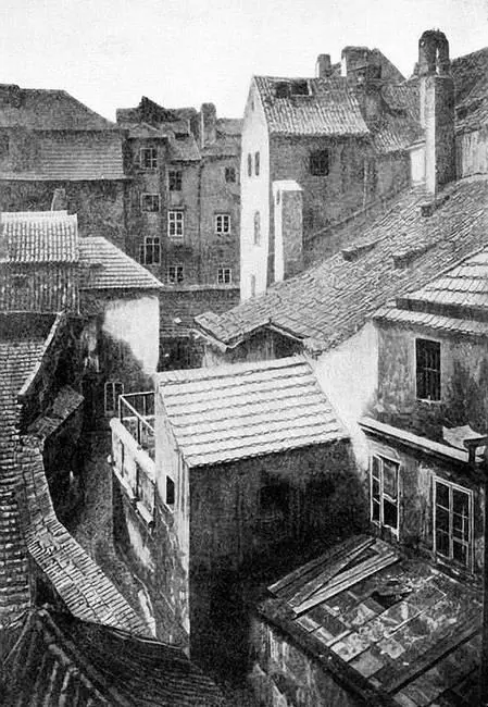 Йозефов накануне санации Фото 1890 года В 1850 году Еврейский город - фото 69