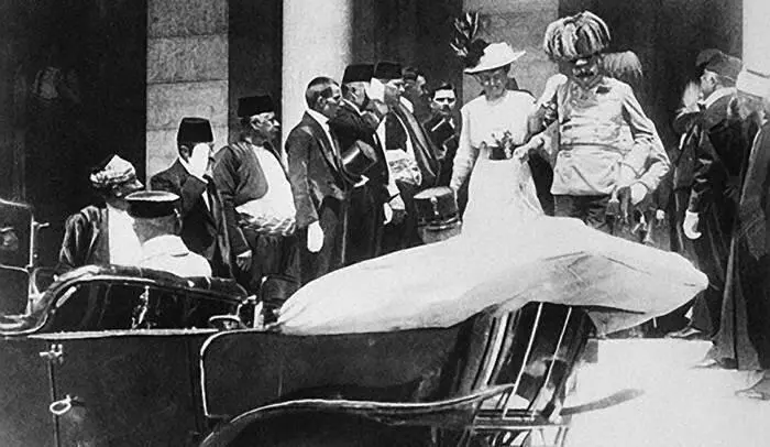 Эрцгерцог Франц Фердинанд и София Гогенберг Сараево Фото 28 июня 1914 года - фото 113