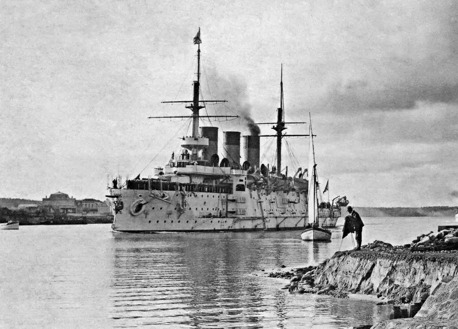 Эскадренный броненосец Ослябя в Бизерте Декабрь 1903 года Ф р2239 On - фото 19