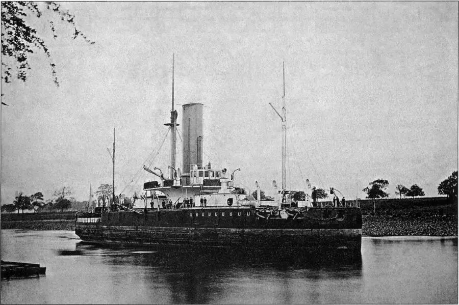 Броненосный корабль Петр Великий в Англии на отмели реки Клайд Июль 1881 - фото 2