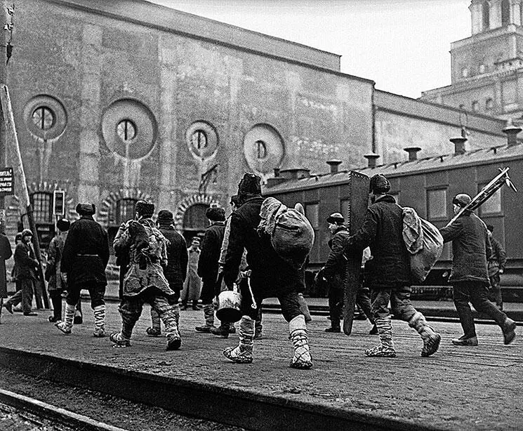 Огонек Едут строить Москву 1930 год Огонек Колонный зал Дома Союзов - фото 80