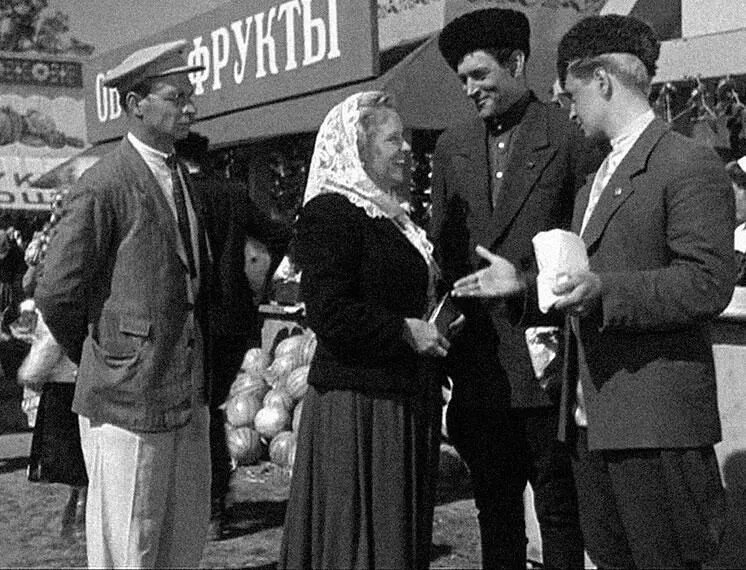 Кадр из фильма Кубанские казаки Все эти в сущности одноходовые вариации - фото 130