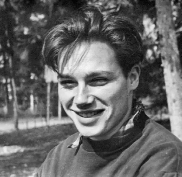 Практика в Звенигороде 1956 г Я буду помогать товарищу Утёнкову принимать - фото 103