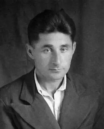 Я родился в 1914 году в РостовенаДону В августе того года началась Первая - фото 66