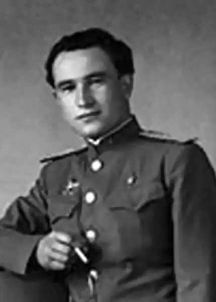 Я родился 15 февраля 1922 г в г КарасуБазаре ныне г Белогорск в семье - фото 25