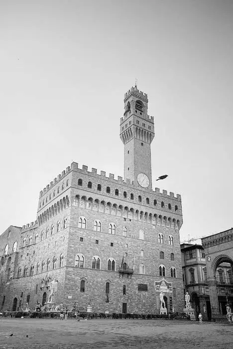 Палаццо Веккьо Самый старожил на Piazza del Duomo это Battistera di San - фото 377