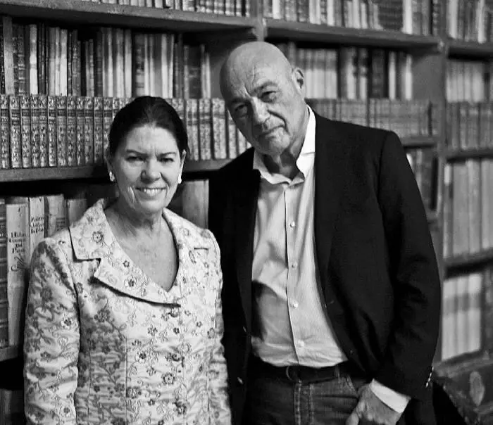 С княгиней Ириной Строцци Князь Джакомо Строцци со своей княгиней Ваня - фото 425
