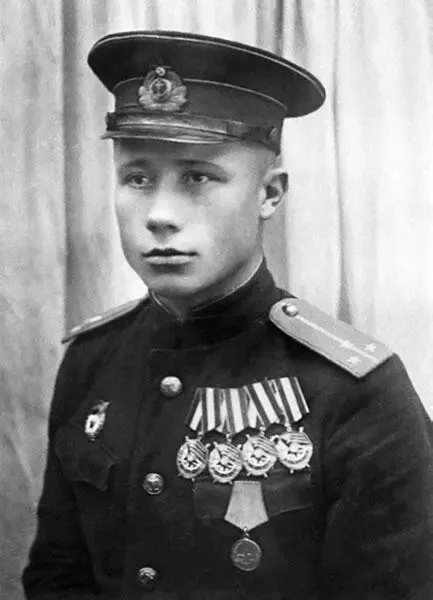 После вручения четвертого ордена Красного Знамени 13101944 г Только - фото 29