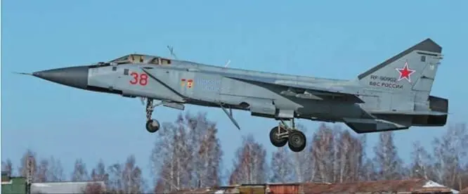 В ходе этапа боевых стрельб над Ашулуком экипажами гвардейцев в составе - фото 33