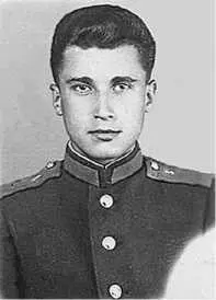 Владимир Мазаев курсант Грозненского военноавиационного училища ГВАУ - фото 81