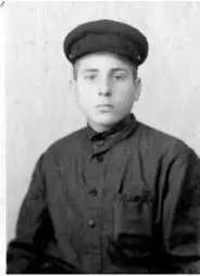 Константин Исаченков 1943 год Начали бомбить все вокруг Под Касплей - фото 114