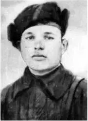 Иван Конченков За лето и осень 1942 года действия партизан в Хомутовском и - фото 139