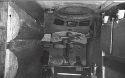 Отделение управления танка Объект 770 Деревянный макет 1956 г В органах - фото 142