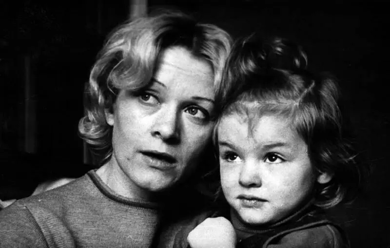 С Ксюшей Хорошенькая Последняя жертва - фото 71