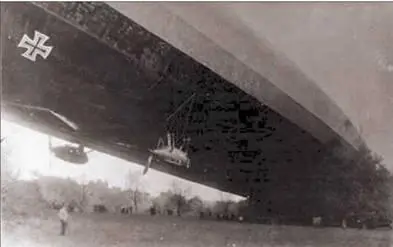 Цеппелин L49 сбитый 20 октября 1917 г и его моторная гондола Этот дирижабль - фото 115